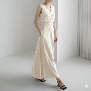 Elegant Cream Sleeveless Dress